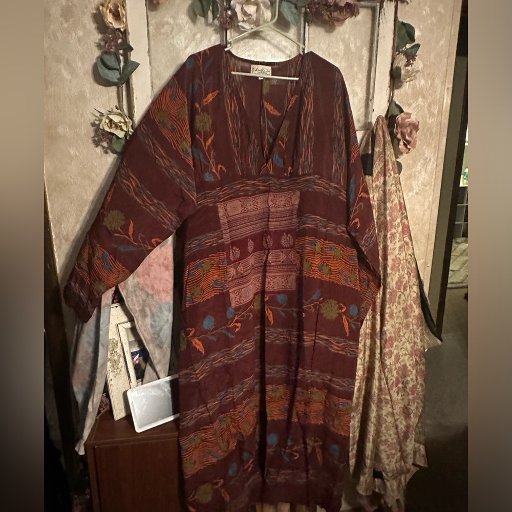 Maxi Multicolored Dolman Sleeve V-Neck Sundress